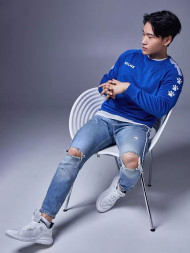 Свитшот KELME Knitted Crew Neck Sweatshirt Blue