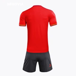 Детская футбольная форма KELME S/S Football Set Kid (Red/Dark Grey)