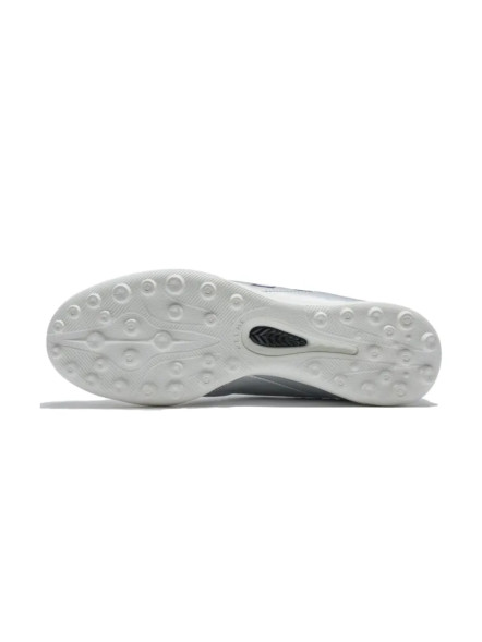 Шиповки KELME Men'S Soccer Boots (TF) Silver
