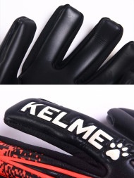 Вратарские перчатки KELME Game-Level Goalkeeper Gloves (Black/Orange)