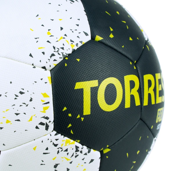 Мяч ганд. TORRES PRO, H32163, р.3, ПУ, 4 подкл. слоя, гибрид. сшивка, черно-бел-желт