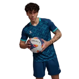 Комплект игровой формы KELME VIRTUOZO 