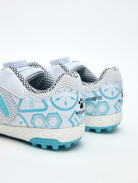 Детские шиповки KELME Children's Football Shoes (TF) White
